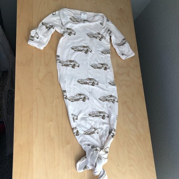 Kate Quinn Bamboo Collection Knot Sleep Gown Baby 0-3 M Months Beige Sports Cars - Picture 5 of 5